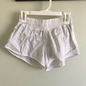 Lululemon Hotty hot short